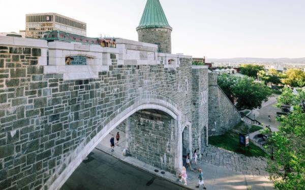 Charmant Loft - 20 Min A Pied Vieux-Quebec ! Dış mekan fotoğraf